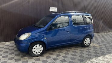 Toyota: Toyota Yaris Verso: 2000 г., 1.5 л, Механика, Бензин