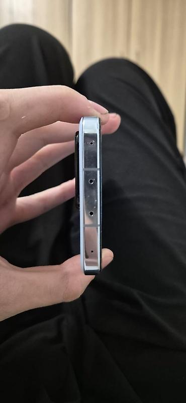 pixel 7 a: Xiaomi, 13, Б/у, 256 ГБ, цвет - Синий, 2 SIM — 3