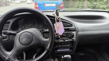 мини жып: Daewoo Lanos: 1999 г., 1.6 л, Автомат, Бензин, Седан