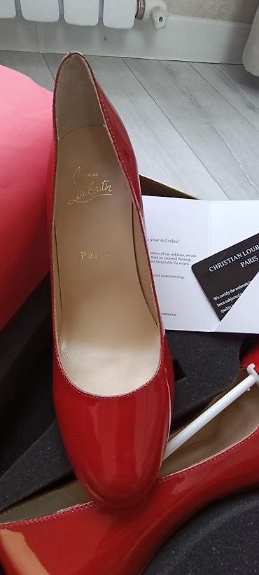 pari: Туфли-лодочки Christian Louboutin, красный лак - Классическая модель — 6