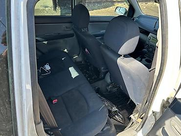 w211 e270: Mazda Demio: 2004 г., Бензин, Хэтчбэк — 5