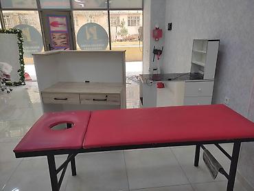 manıkur stolu: Gözəllik/estetik salonu üçün mebel dəsti Tərkibi: - Qəbul üçün — 4
