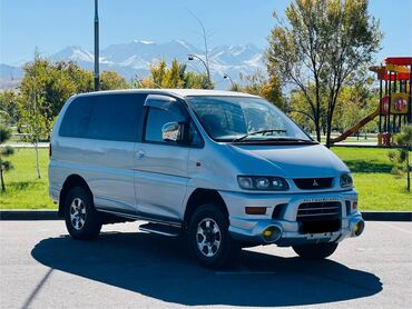 домик на колесо: Mitsubishi Delica: 2003 г., 3 л, Автомат, Газ, Минивэн