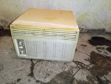 Elektrikli qızdırıcılar və radiatorlar: BK kondisioner satılır tam işləkdir yaxşı soyudur heç bir problemi