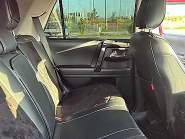транзитный: Toyota 4Runner: 2023 г., 4 л, Автомат, Бензин, Внедорожник — 5