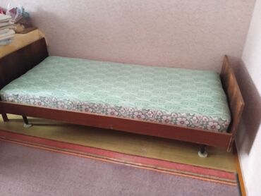 кресло диван бу: Полуторная Кровать, Б/у