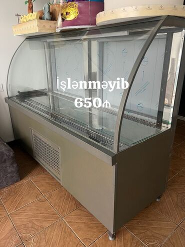 Промышленные морозильники: Yeni Vitrin soyuducu işlənməyib 650₼ satılır Babək prospekti