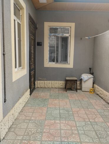Qarajlar: Sabunçu r.n Zabrat 1 qəs 1 otaqlı mətbəxli ev kirayə verilir tam