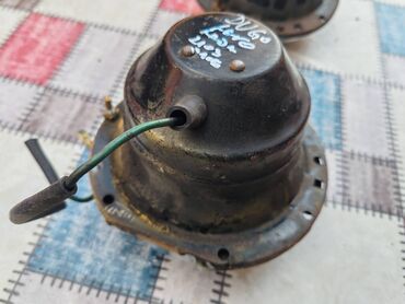 Auto delovi: Far levi dugo svetlo Lada 2103, Lada 2106 L. D.1. Komplet. Polovno — 7