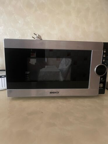 çörək peçləri: Mikrodalğalı soba Beko, Ayrıca dayanan, Mikrodalğalar ilə, rəng - Qara, İşlənmiş