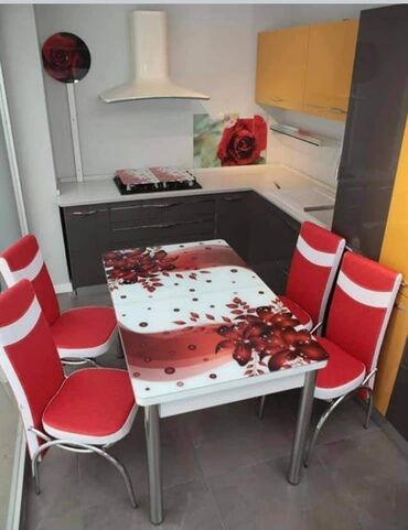 Setovi stolova i stolica: Komplet sto i 6 stolica po akcijskoj ceni. 🔹Stolovi su izradjeni od — 2