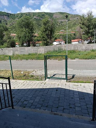 ev ve bag: Laçın rayonu Zabux kendinde əla mənzərəli yerdə ev gündəlik kirayə — 3
