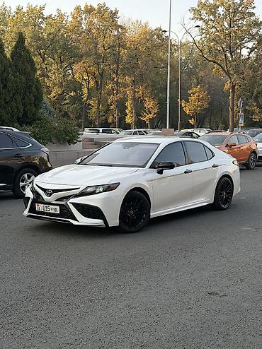 lexus is 500: Toyota Camry: 2021 г., 2.5 л, Автомат, Бензин, Седан — 2