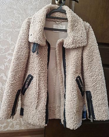zara xs: Продаю куртку-тедди Zara, 
б/у, размер xs, после хим.чистки — 2