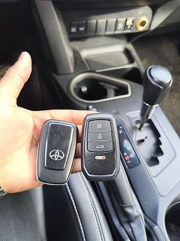 Toyota: Toyota RAV4: 2018 г., 1.8 л, Бензин, Кроссовер — 11