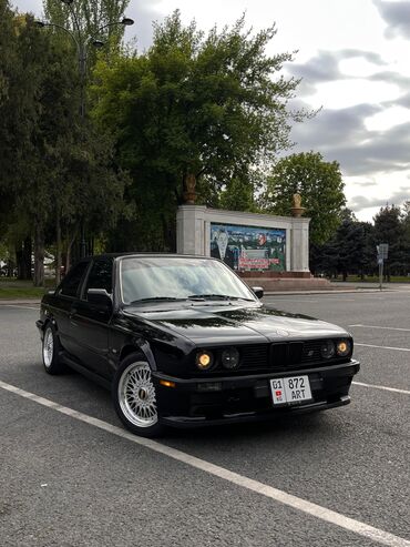 ключ bmw: BMW 3 series: 1986 г., 2 л, Механика, Бензин, Купе