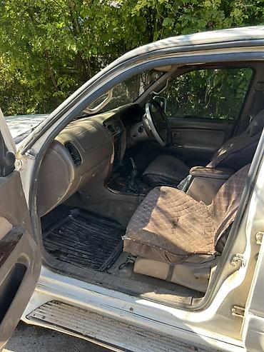 Унаа: Toyota Hilux Surf: 2000 г., 2.7 л, Автомат, Бензин, Жол тандабас — 2