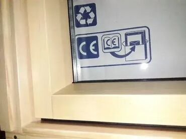 Prozori: Krovni prozor 55x78 🌟 Dimenzije: 55x78 cm Komplet sa aluminijumskom — 7