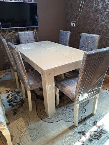 стол и стулья: Masa desti satlir📍Yendir 280 azn unvan Yeni Guneşli Aylin💥