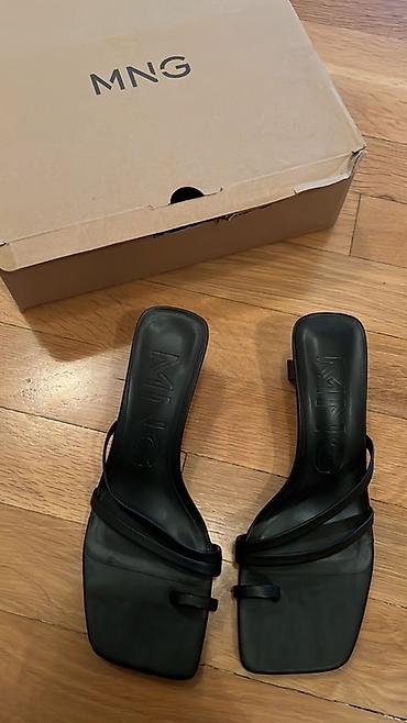 Basanoşka və səndəllər: Mango qadın sandaleti 37 ölçü Rəng: qara Mango brendli orijinal qutu — 2