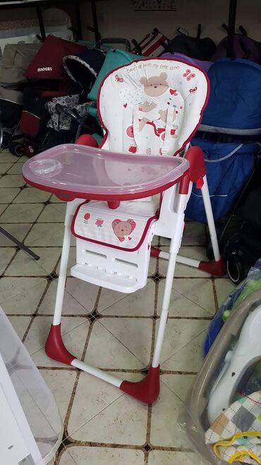 230 manata alinib usaq 2 dəfə oturmayıb heç deye satılır.2 padnosludur