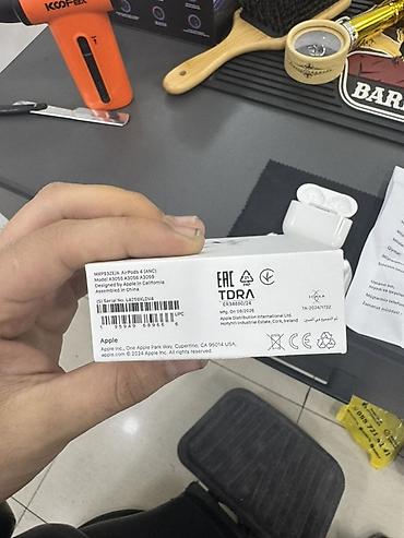 tv box s: Apple AirPods 4 ikinci əl cızıqsız problemsiz əlim yandı satılır — 1