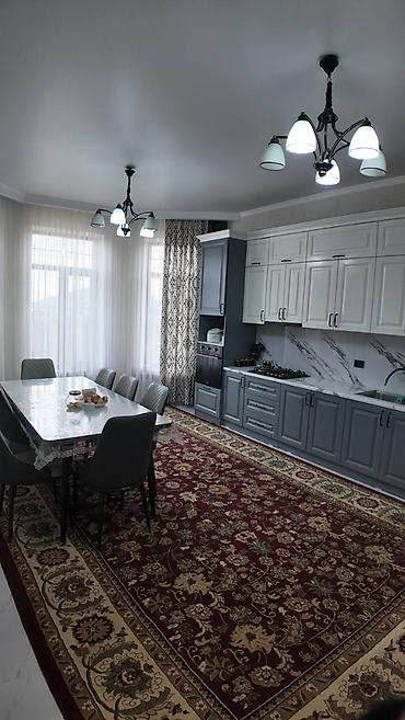 Продажа коттеджей и домов: Продается уютный дом в Ак Ордо 1 -заходи и живи✨ -размер участка: 5 — 6