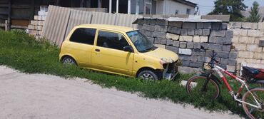 Daihatsu: Daihatsu Cuore: 2002 г., 1 л, Механика, Бензин, Купе