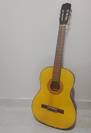 notebook cantaları: Təzə başlayanlar üçün 2-ci əl klassik akustik gitara - Korpus — 1