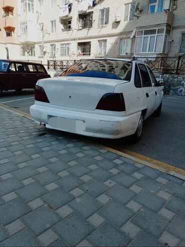 daewoo azerbaycan: Daewoo Nexia: 1.6 l | 1996 il Sedan