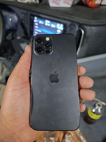 Apple iPhone: IPhone 12, Б/у, 256 ГБ, Черный, Чехол, 88 % — 6