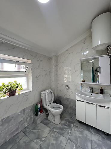 Продажа коттеджей и домов: 6 комнат, 188 м², Бишкек, Агентство недвижимости — 19