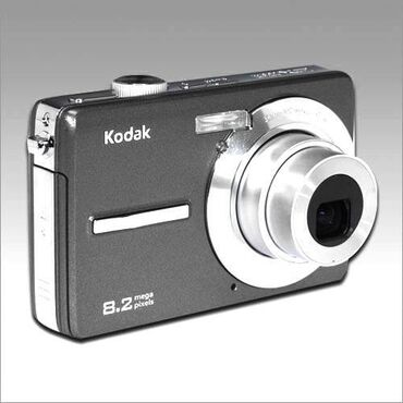 kodak: Fotoaparat 220azn alinib.Kodak original fotoaparat.8.2