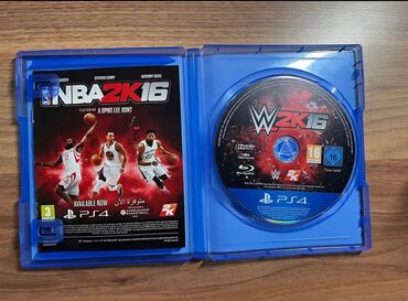 ari sobalari: PS4 üçün WWE 2K16 oyun diski və orijinal plastik qutu. cüzi cızıqı var