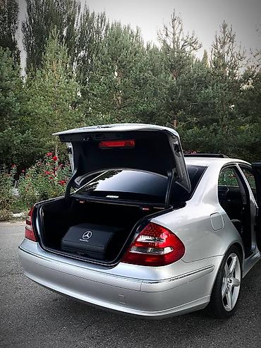 кю 7: Mercedes-Benz E-Class: 2004 г., Автомат, Седан — 4