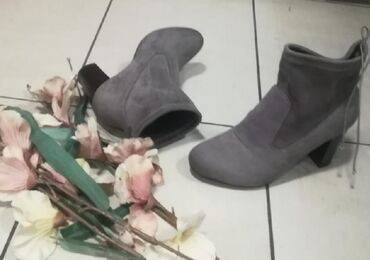 air force nike grey: Ankle boots, 37