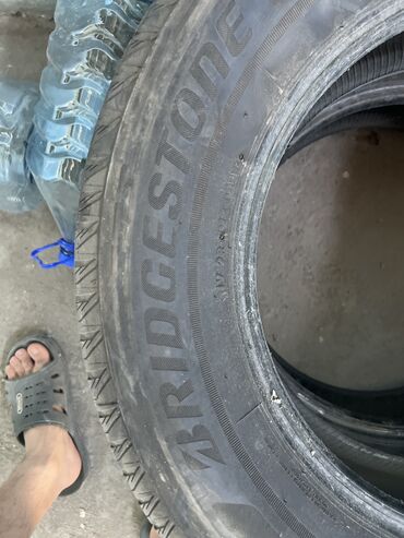 Шины: Шины 245 / 65 / R 17, Лето, Б/у, Пара, Легковые, Япония, Bridgestone