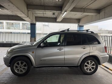 Toyota: Toyota RAV4: 2003 г., 2 л, Механика, Дизель, Кроссовер