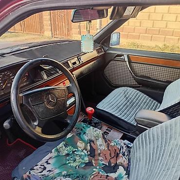 муссо 601: Mercedes-Benz W124: 1994 г., 2.2 л, Механика, Бензин, Седан — 5