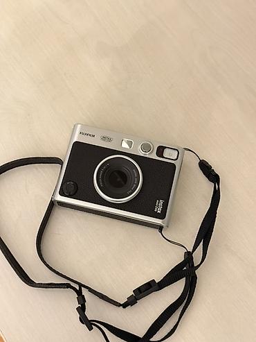mini itx: Fujifilm Instax Mini Evo hibrid instant fotoaparat - 10 linza effekti — 1