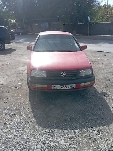 Volkswagen: Volkswagen Vento: 1992 г., 1.8 л, Кол менен иштөөчү, Бензин, Седан — 1