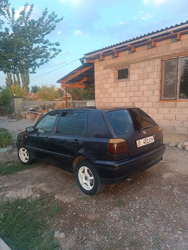 машына тайота камри: Volkswagen Golf: 1995 г., 1.6 л, Механика, Бензин, Хетчбек
