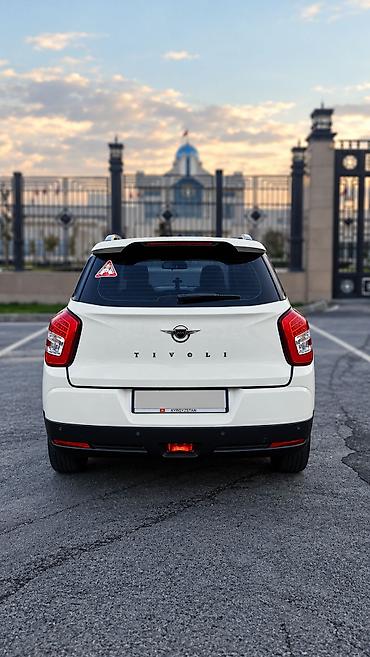 ласины оптом: Ssangyong Tivoli: 2018 г., 1.6 л, Автомат, Дизель, Кроссовер — 4