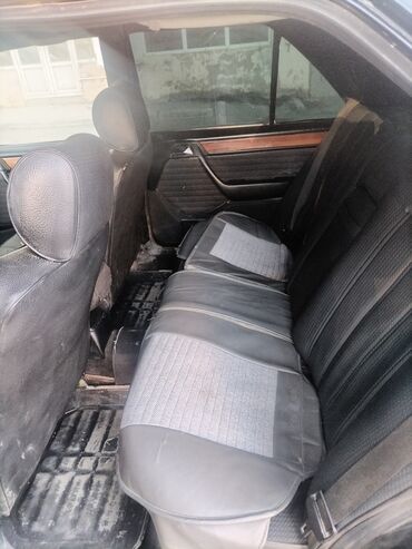 Mercedes-Benz: Mercedes-Benz 250: 2.5 l | 1993 il -da lalafo.az — 13 Mercedes-Benz: Mercedes-Benz 250: 2.5 l | 1993 il — 13