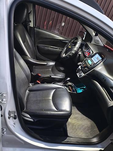 spark 7: Chevrolet Spark: 2018 г., 1 л, Автомат, Бензин, Хэтчбэк — 5