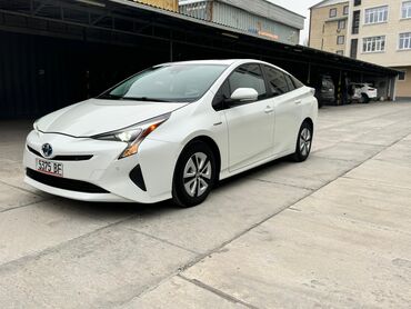 Toyota: Toyota Prius: 2018 г., 1.8 л, Вариатор, Гибрид, Хэтчбэк