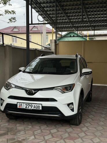 тайота 25: Toyota RAV4: 2018 г., 2.5 л, Автомат, Бензин, Кроссовер