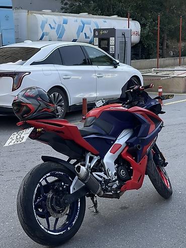Motosikletlər: Bajaj - Pulsar, 200 sm3, 2024 il, 27000 km — 5