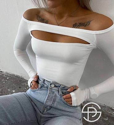 Majice dugačkih rukava: 🔥Ženski top dugih rukava sa modernim izrezima
1450 din 
Likra — 2