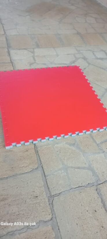 Maskalar, eynəklər: Məhsul: ProGame Tatami döyüş və idman örtüyü (pazlı interlock mat)